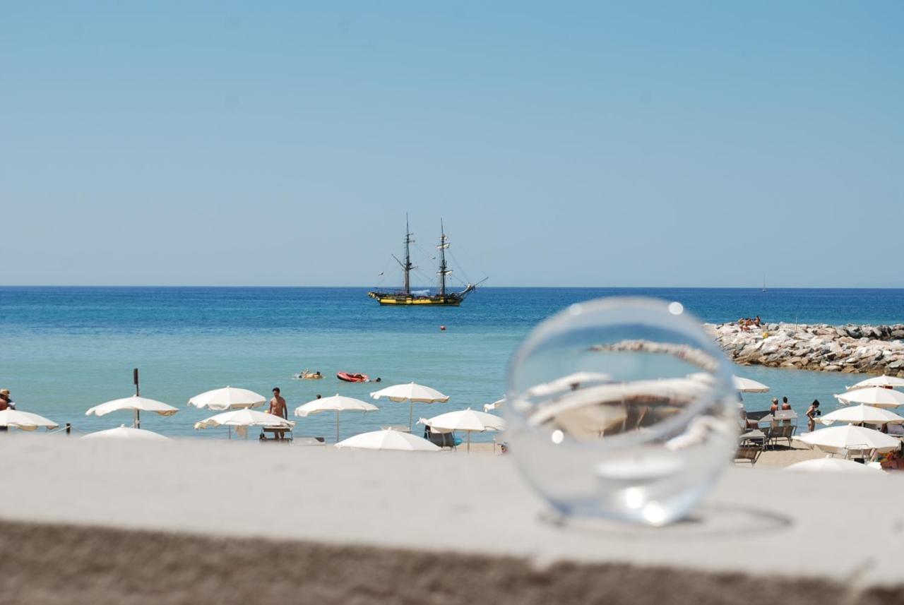 Hotel Stella Marina San Vincenzo Luaran gambar